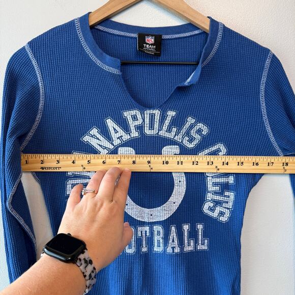 NFL Team Apparel Women's Indianapolis Colts Henley Shirt Blue Size X-Small - Picture 4 of 6